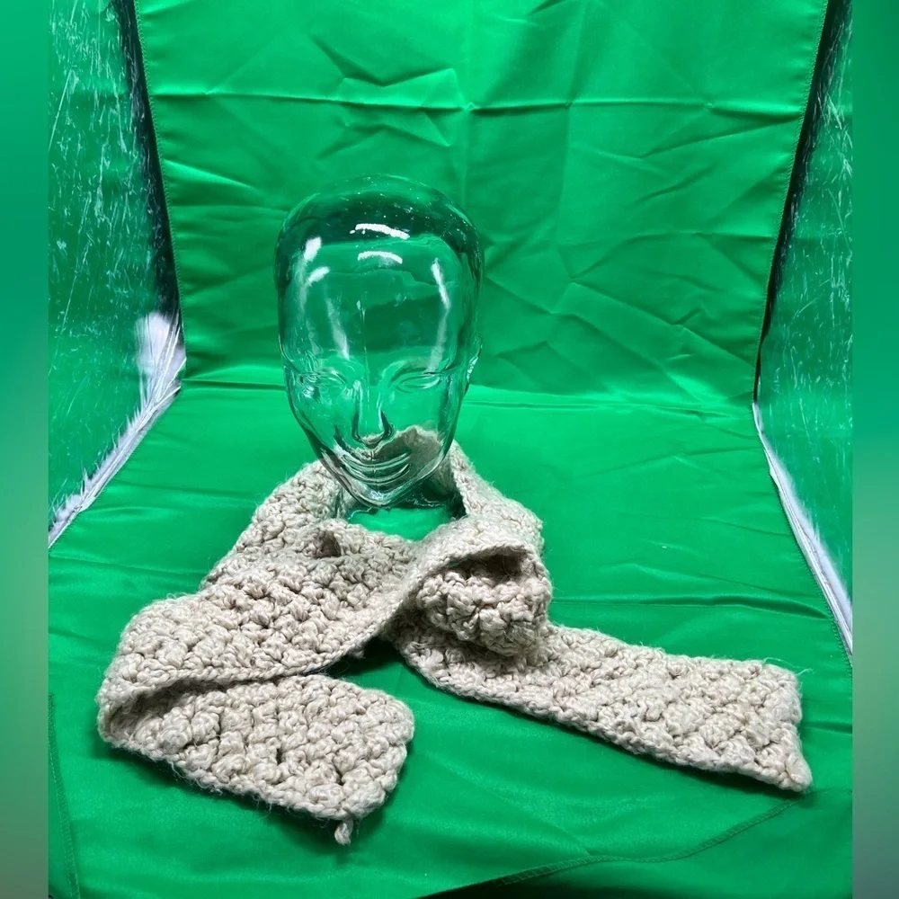 Hand crotchet cream scarf